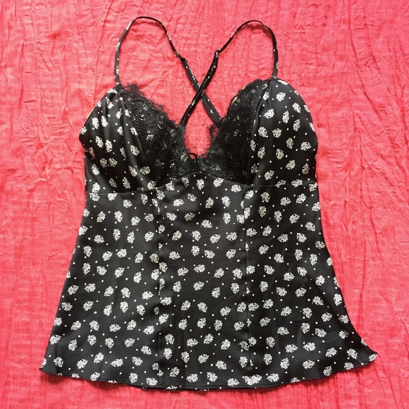 Guess Satin Lace-Trim Cami NWOT - Picture 4 of 7